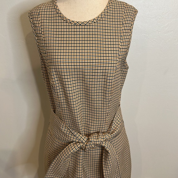 TOCCIN (NY) SLEEVELESS DRESS WITH TIE WAIST DETAIL LINED SIZE 8 LIKE NEW - Picture 2 of 10